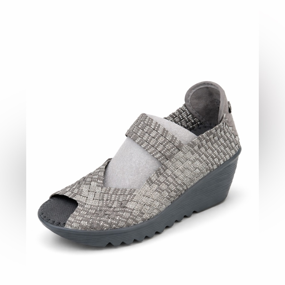 Bernie Mev Hallie Wedge Sandals Silver Gray Woven Elastic Comfort Shoes NIB